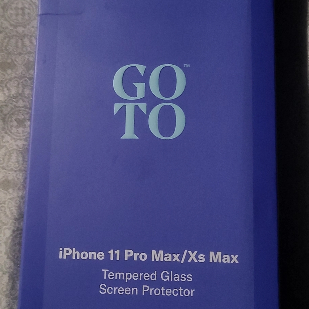 IPhone screen protector